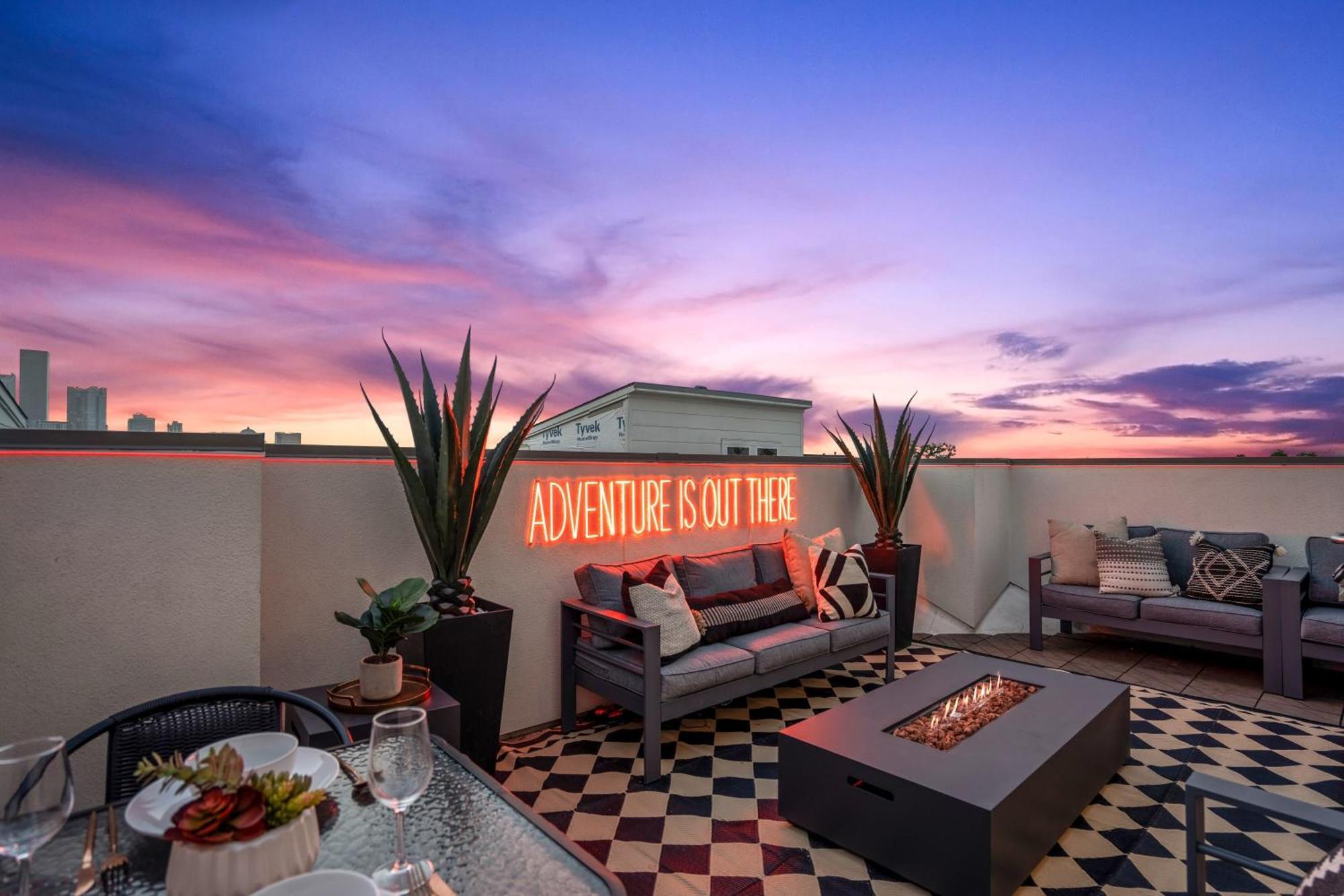 Вилла Luxury Downtown Getaway With Breathtaking Views Хьюстон Экстерьер фото